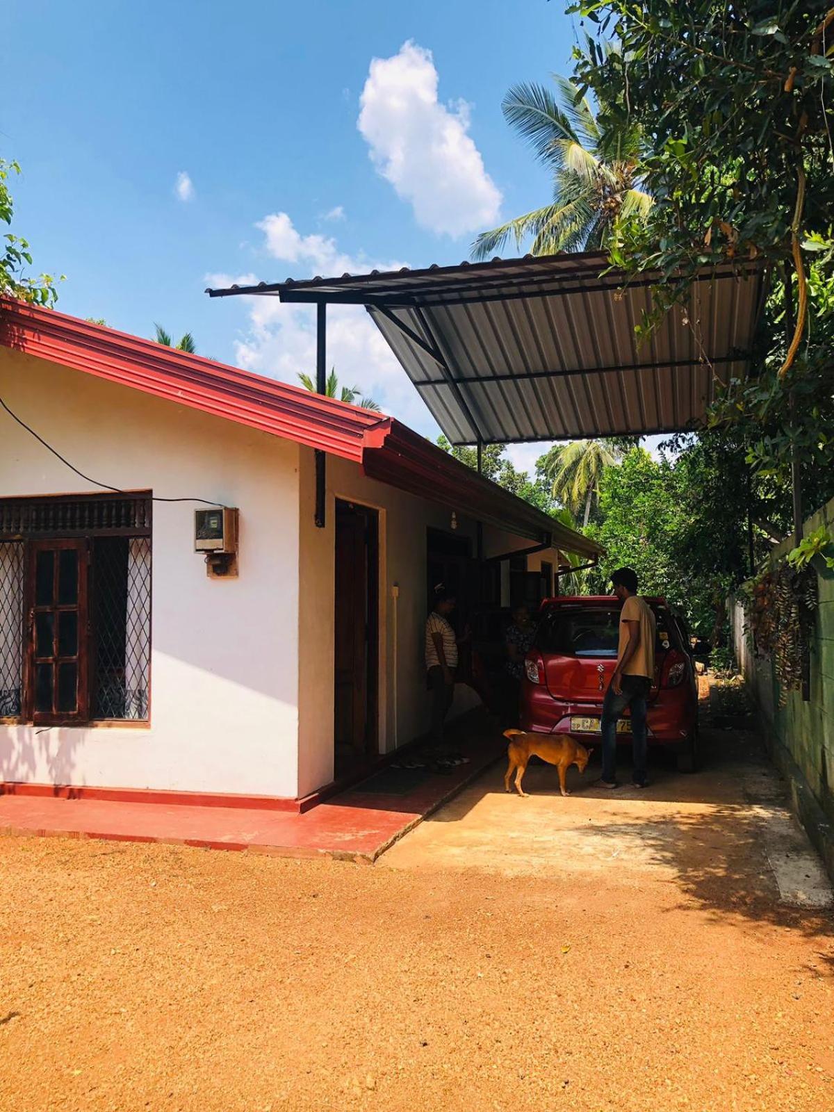 Holiday Homes Anuradhapura Exterior photo